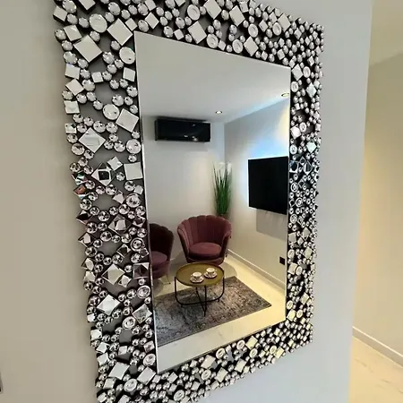 Madonna Luxury 3* Split