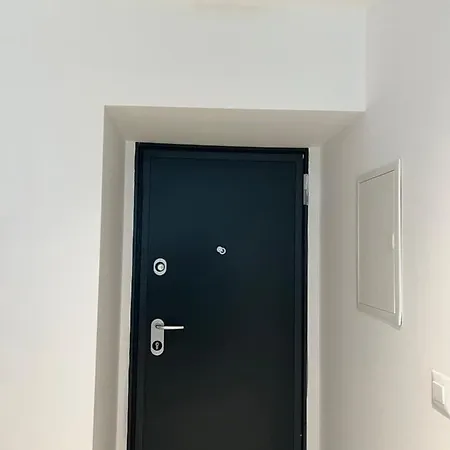 Madonna Luxury Pensión Split